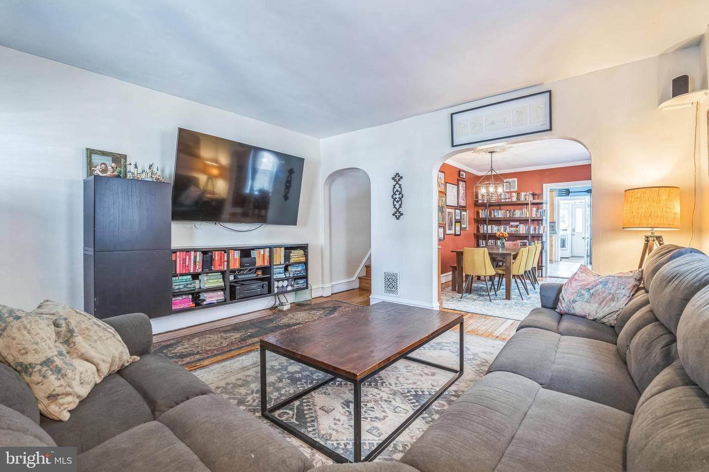 429 Maple Street photo 6