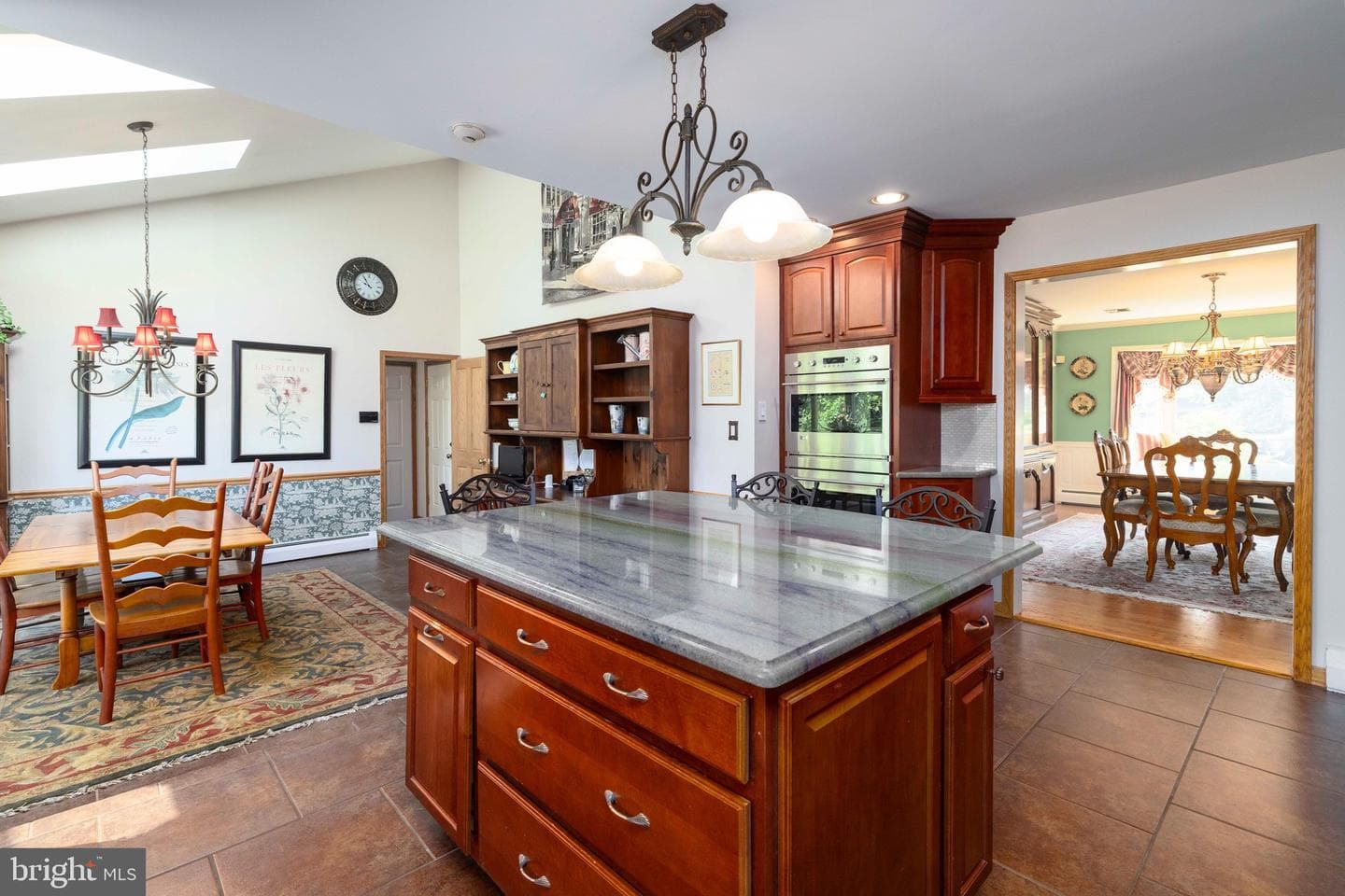 4102 Colony Drive photo 11