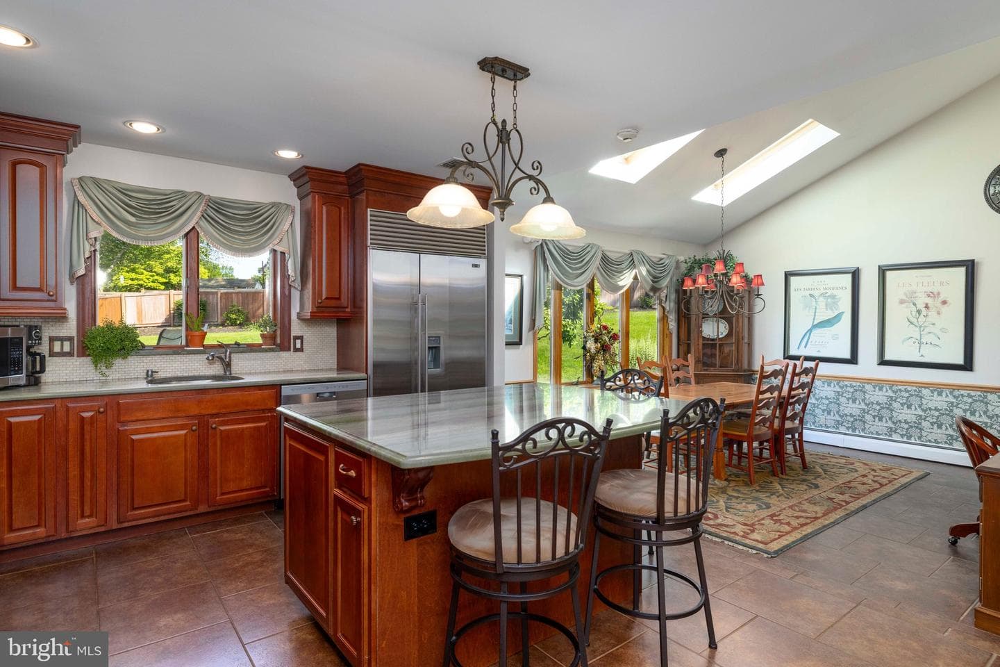 4102 Colony Drive photo 8