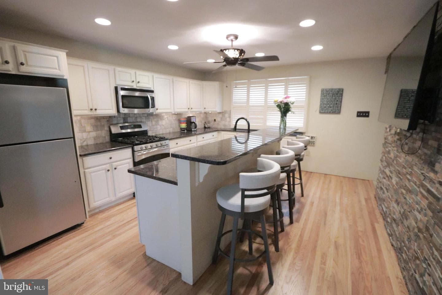 116 Susan Drive photo 12