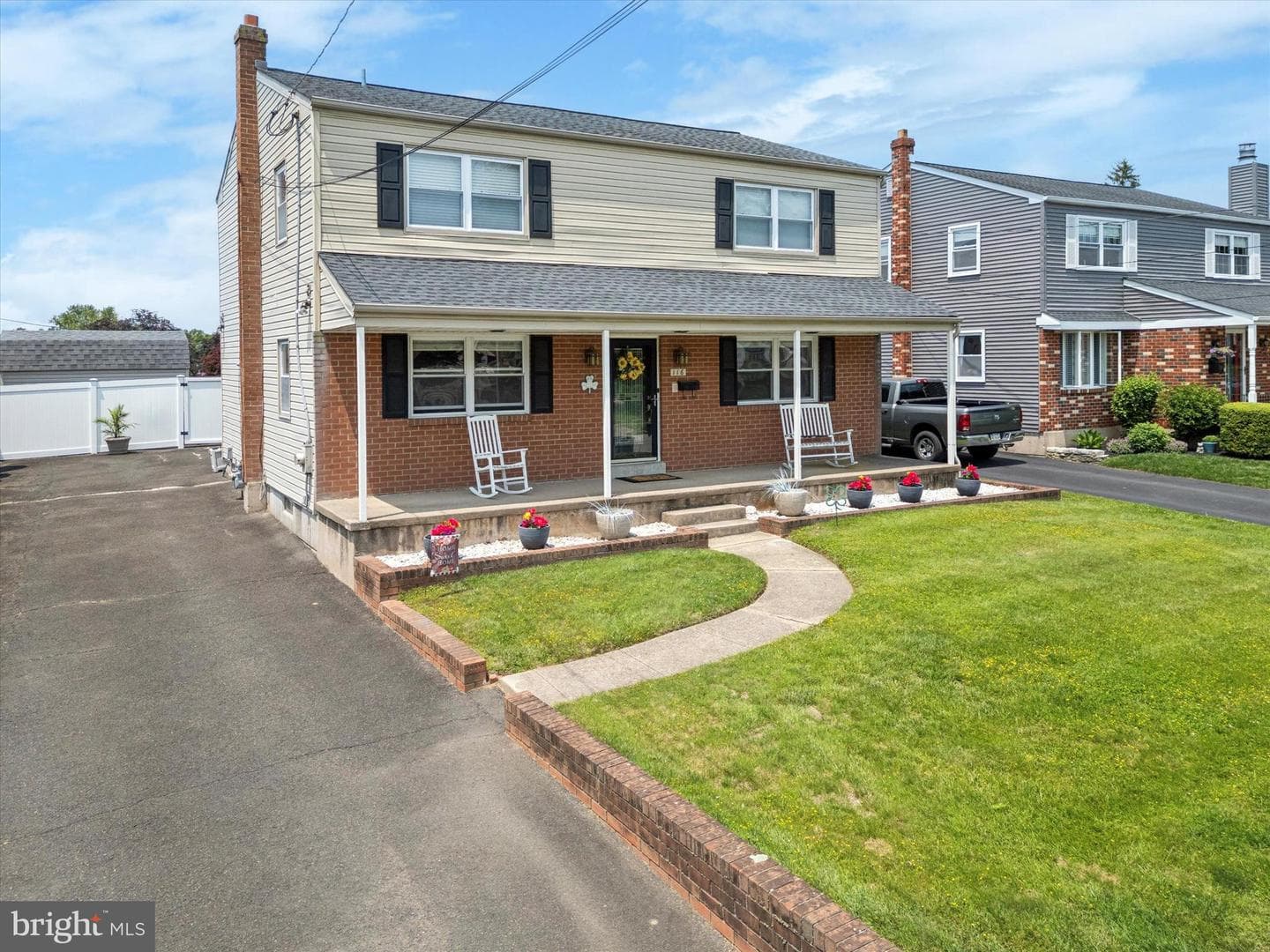 116 Susan Drive photo 2