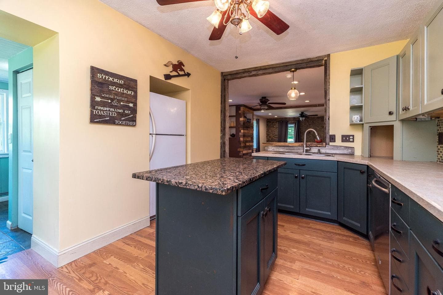 4544 Geryville Pike photo 4