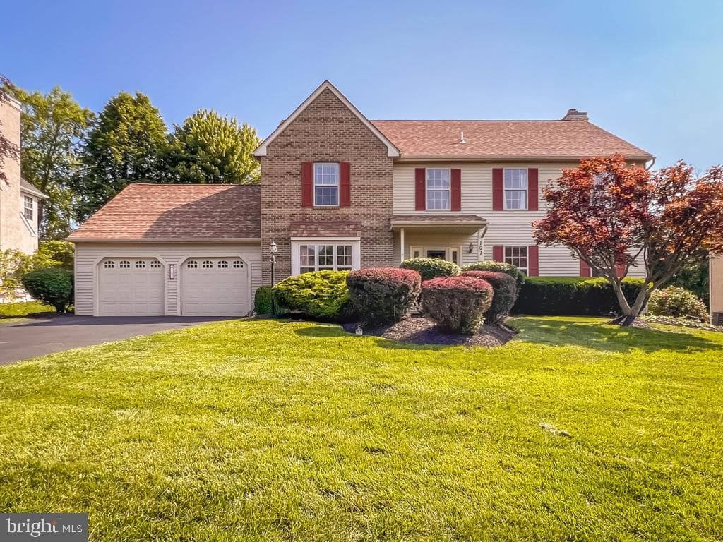 107 Horseshoe Lane photo 1