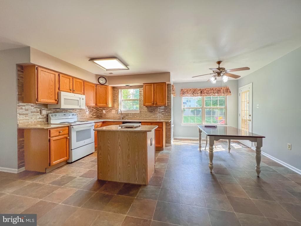 107 Horseshoe Lane photo 10