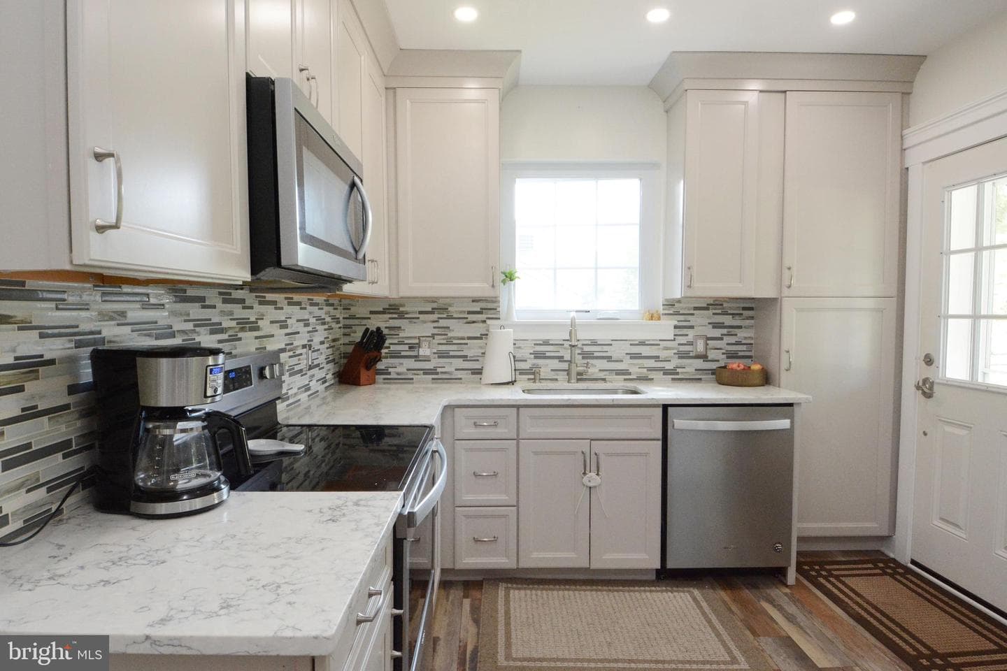 312 Washington Avenue photo 18