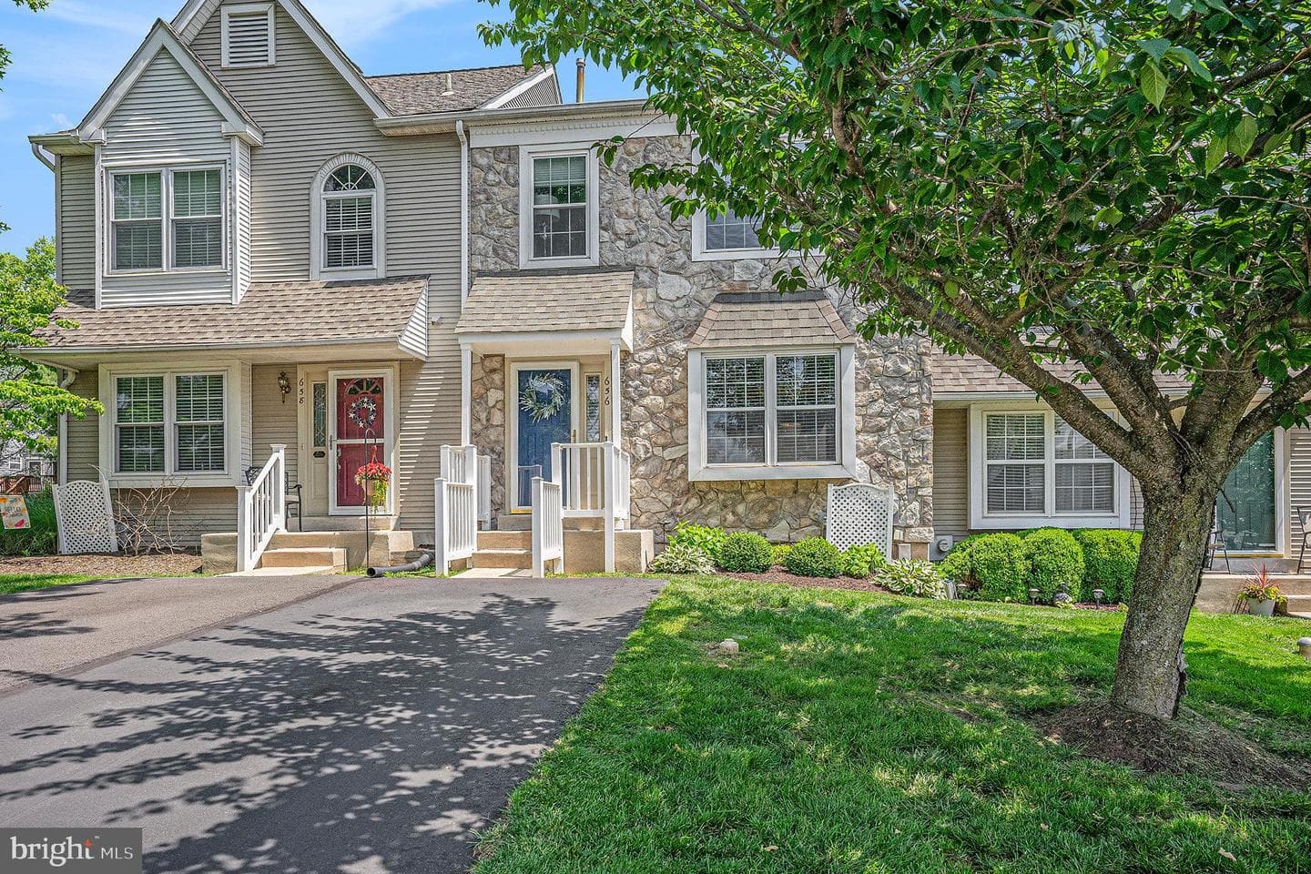 656 Longwood Road