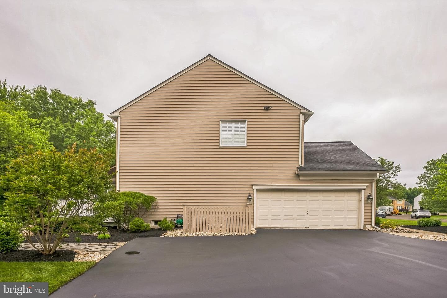 262 Running Water Court photo 46