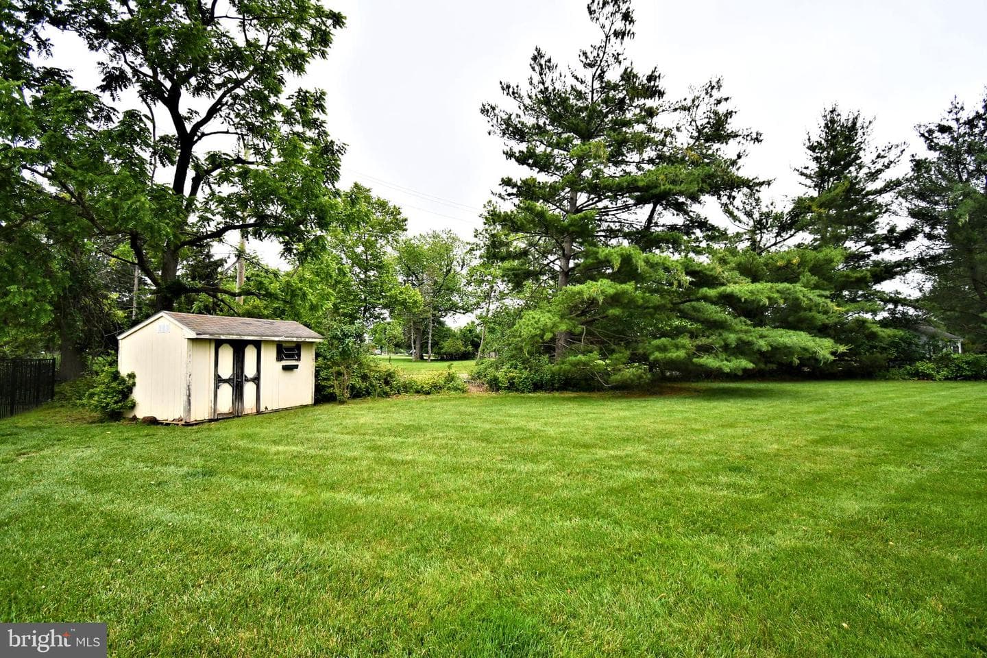 703 Gregory Drive photo 38