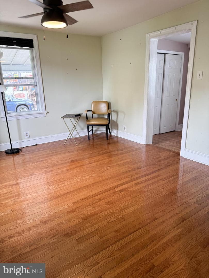 117 E Montgomery Avenue photo 6