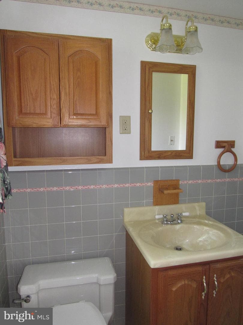 569 Godshall Road photo 32