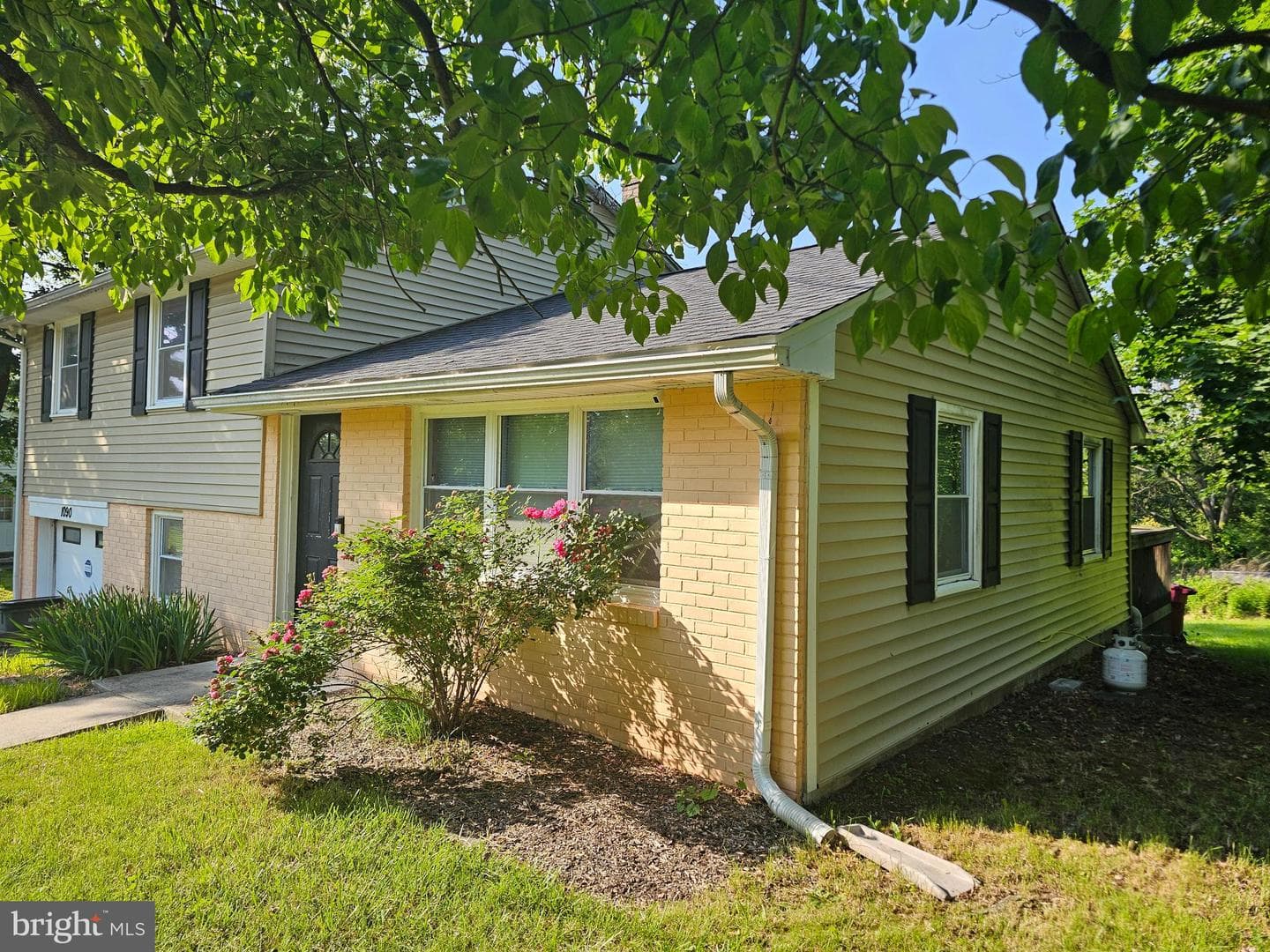 1090 Levengood Road photo 3
