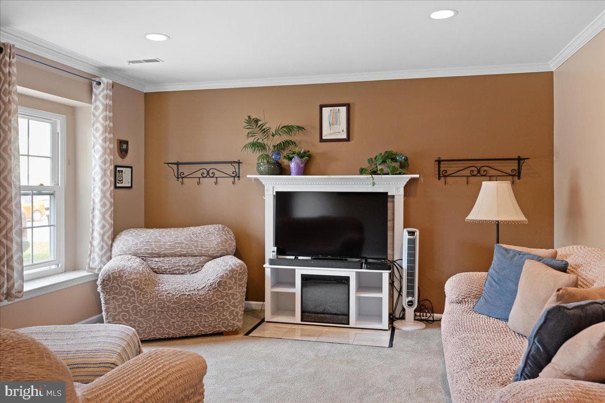 2130 Fort Bevon Road photo 6