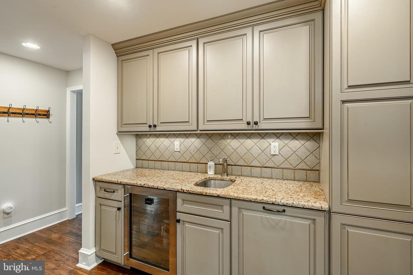 349 Brighton Road photo 13