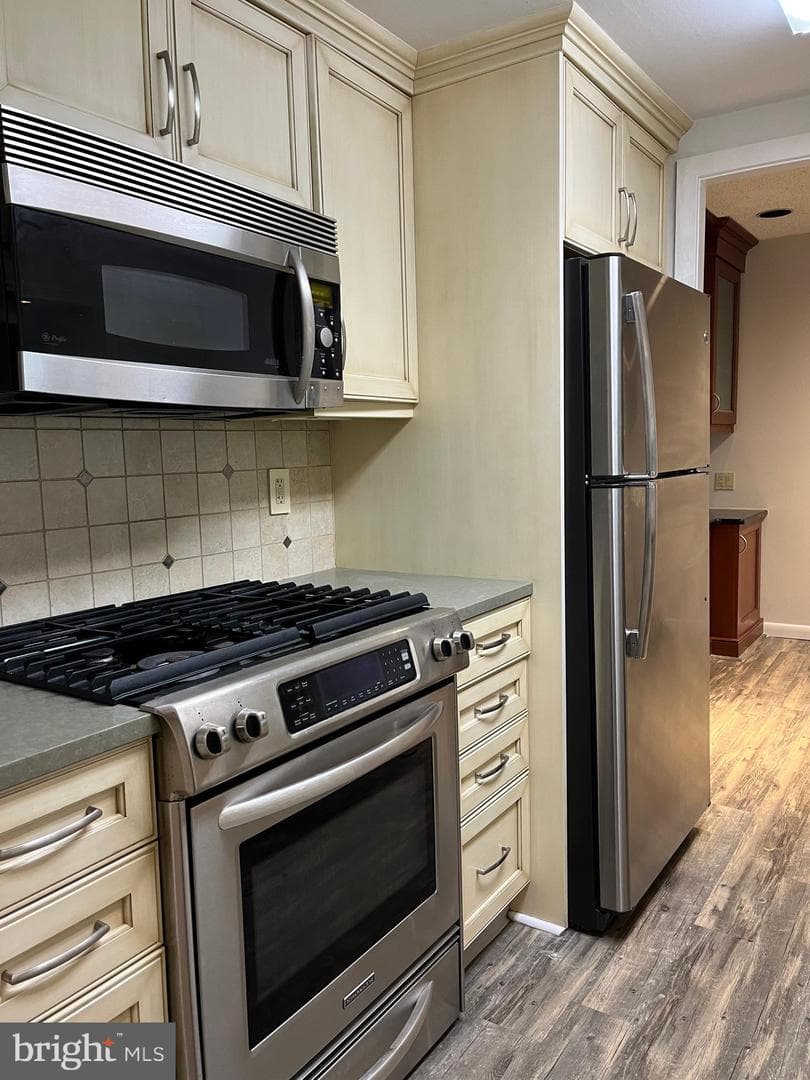 100 West Avenue #118s photo 15