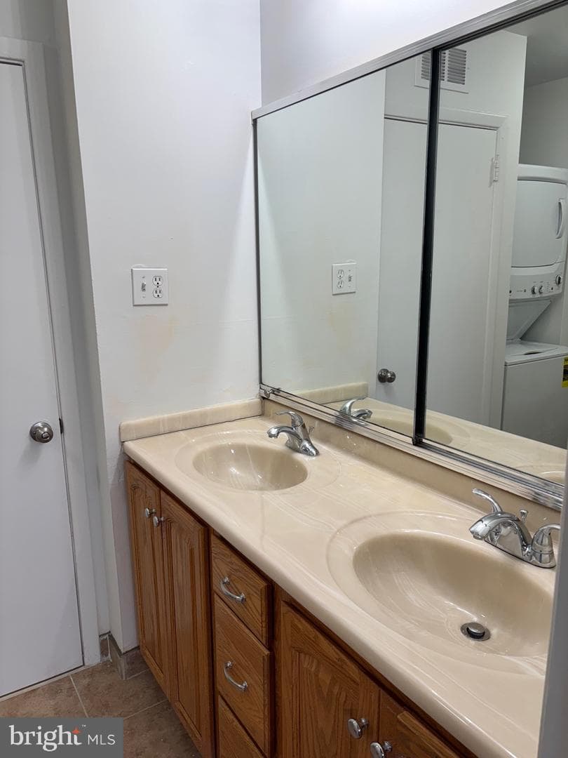235 Holly Drive photo 14