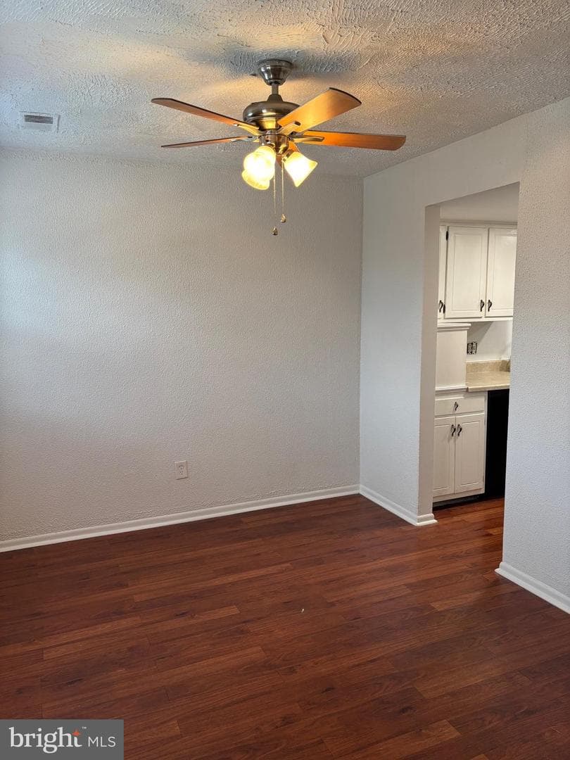 235 Holly Drive photo 4
