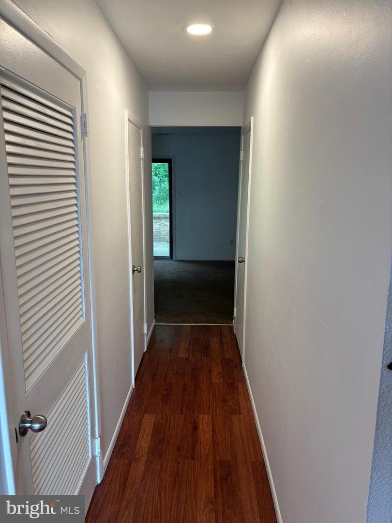 235 Holly Drive photo 8