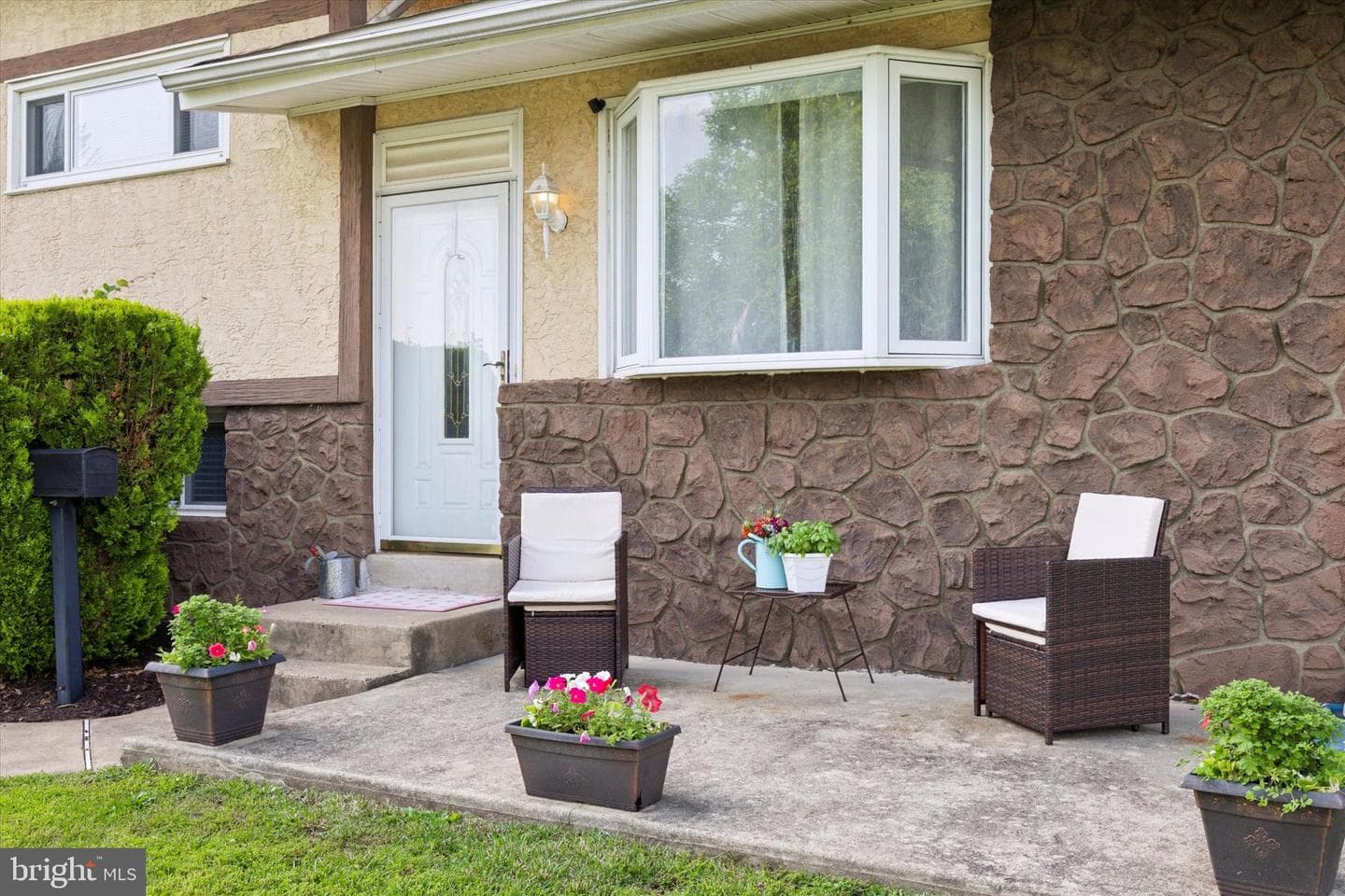100 Black Hill Road photo 5