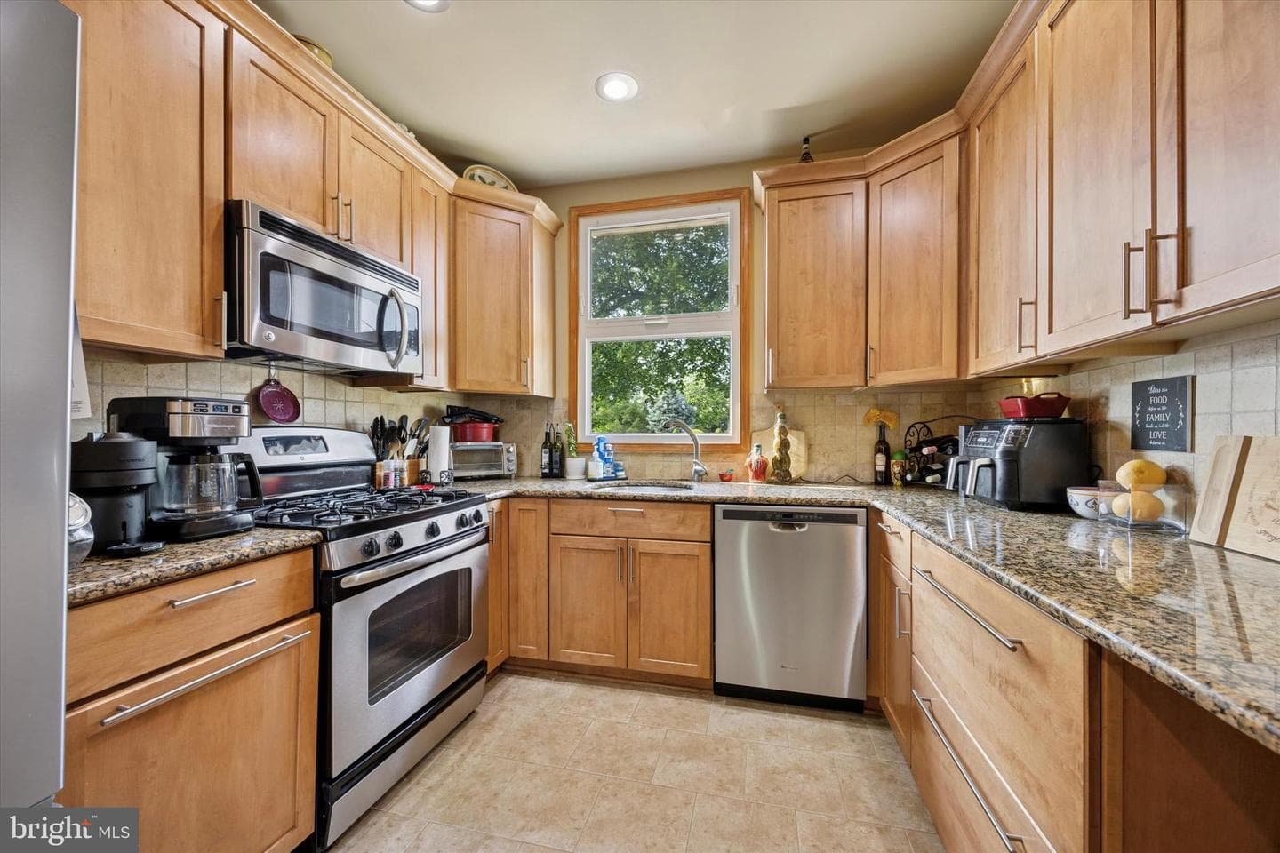 100 Black Hill Road photo 9