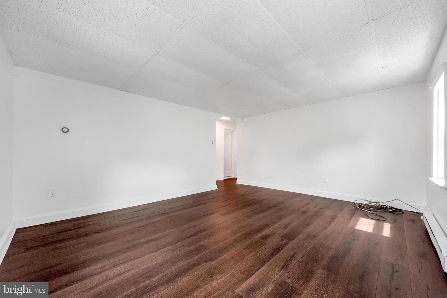 209 N York Street photo 20