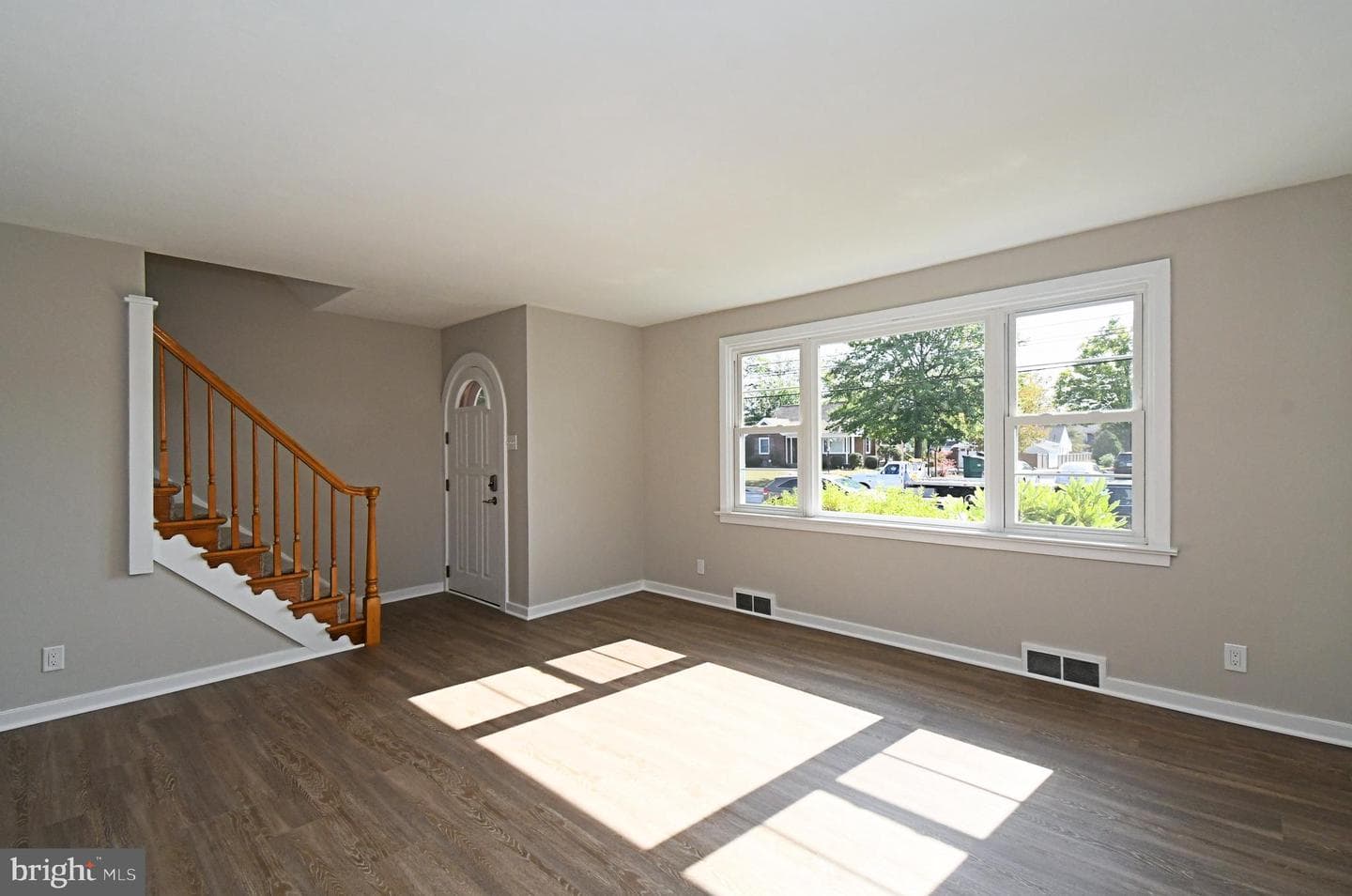 227 Ridge Avenue photo 20
