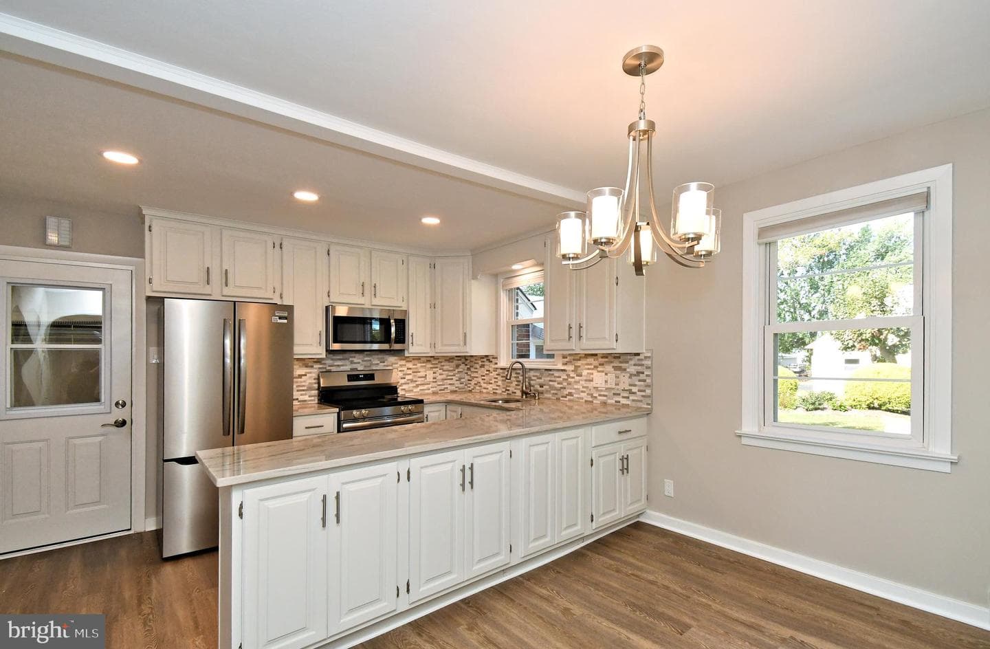 227 Ridge Avenue photo 22