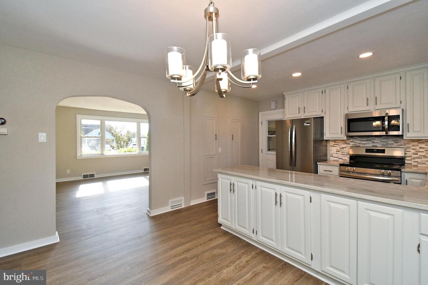 227 Ridge Avenue photo 24