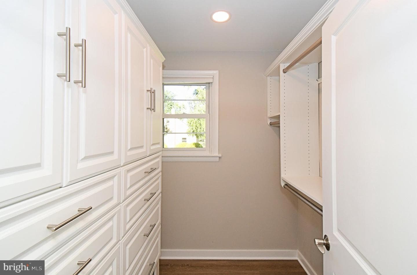 227 Ridge Avenue photo 38