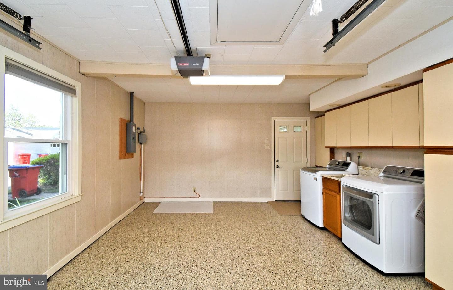 227 Ridge Avenue photo 67