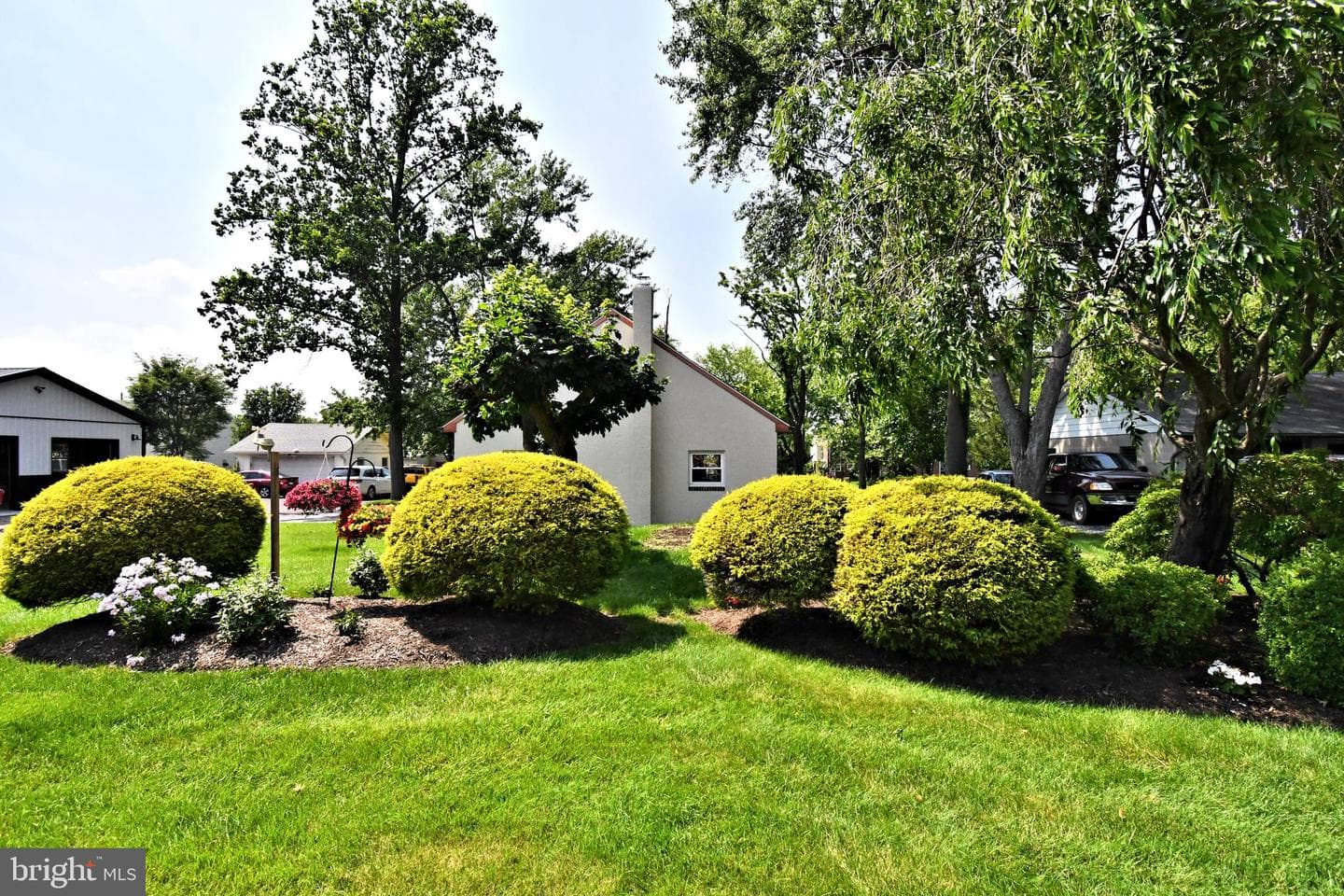 227 Ridge Avenue photo 85