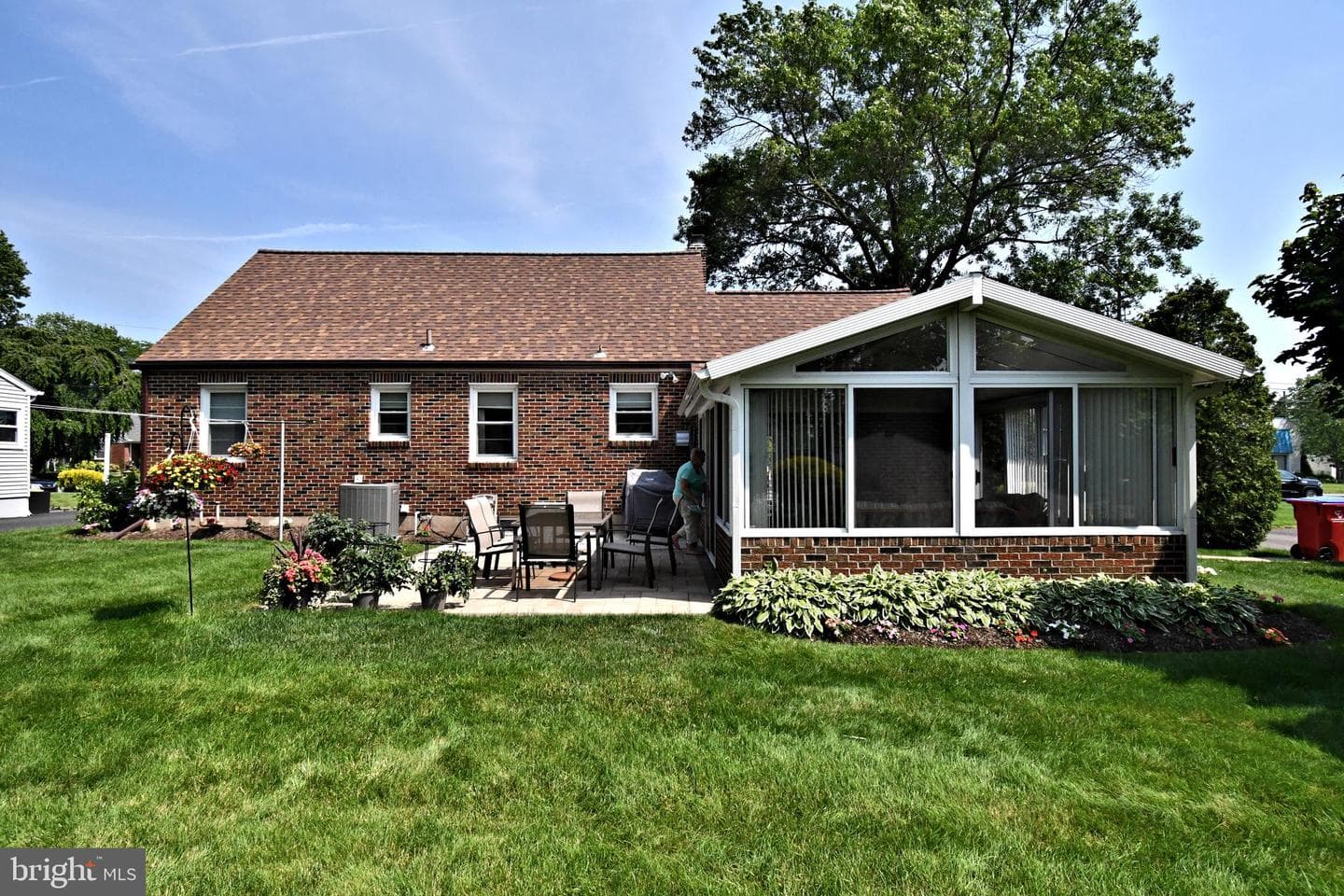 227 Ridge Avenue photo 87