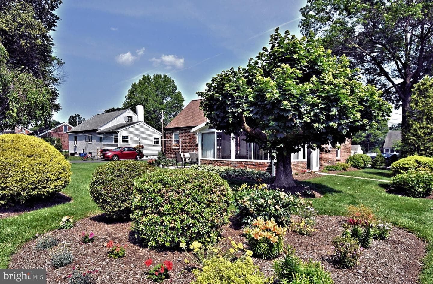 227 Ridge Avenue photo 99