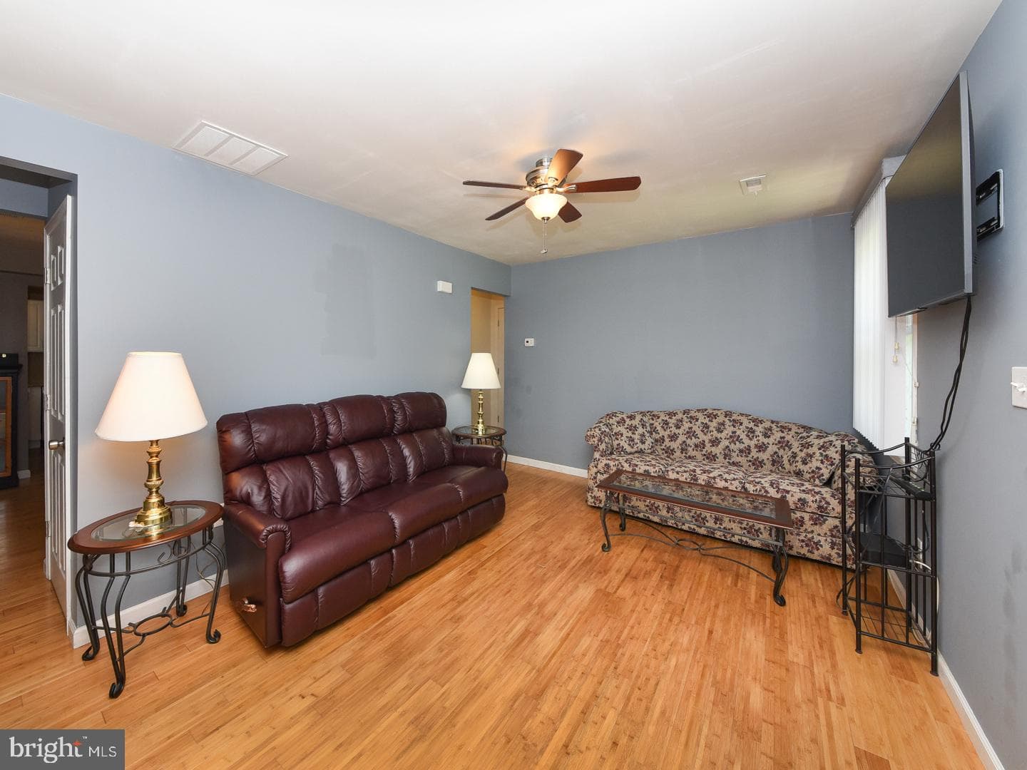 2 Republic Ave photo 14