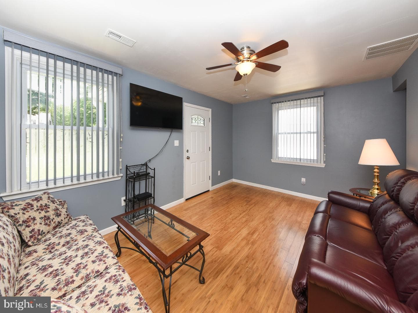 2 Republic Ave photo 15