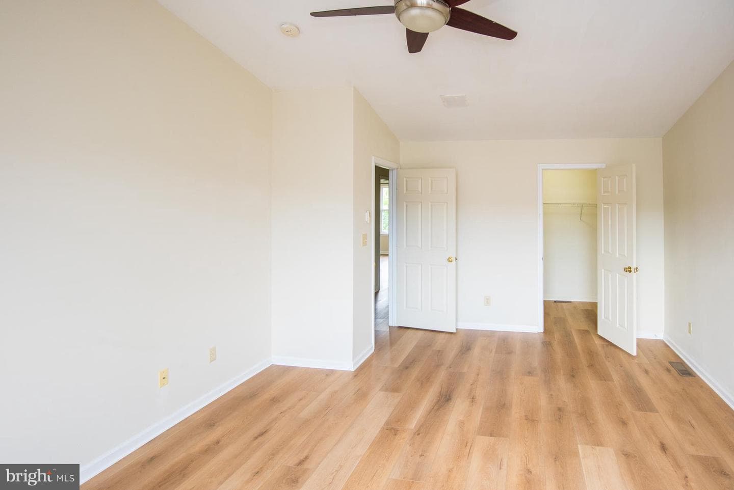 4009 Hoffman Court photo 11