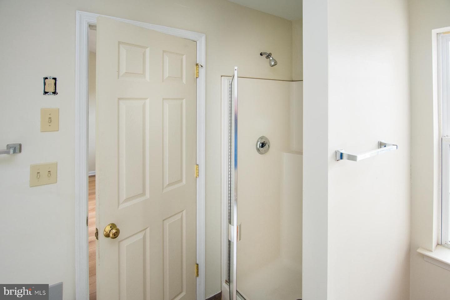 4009 Hoffman Court photo 16