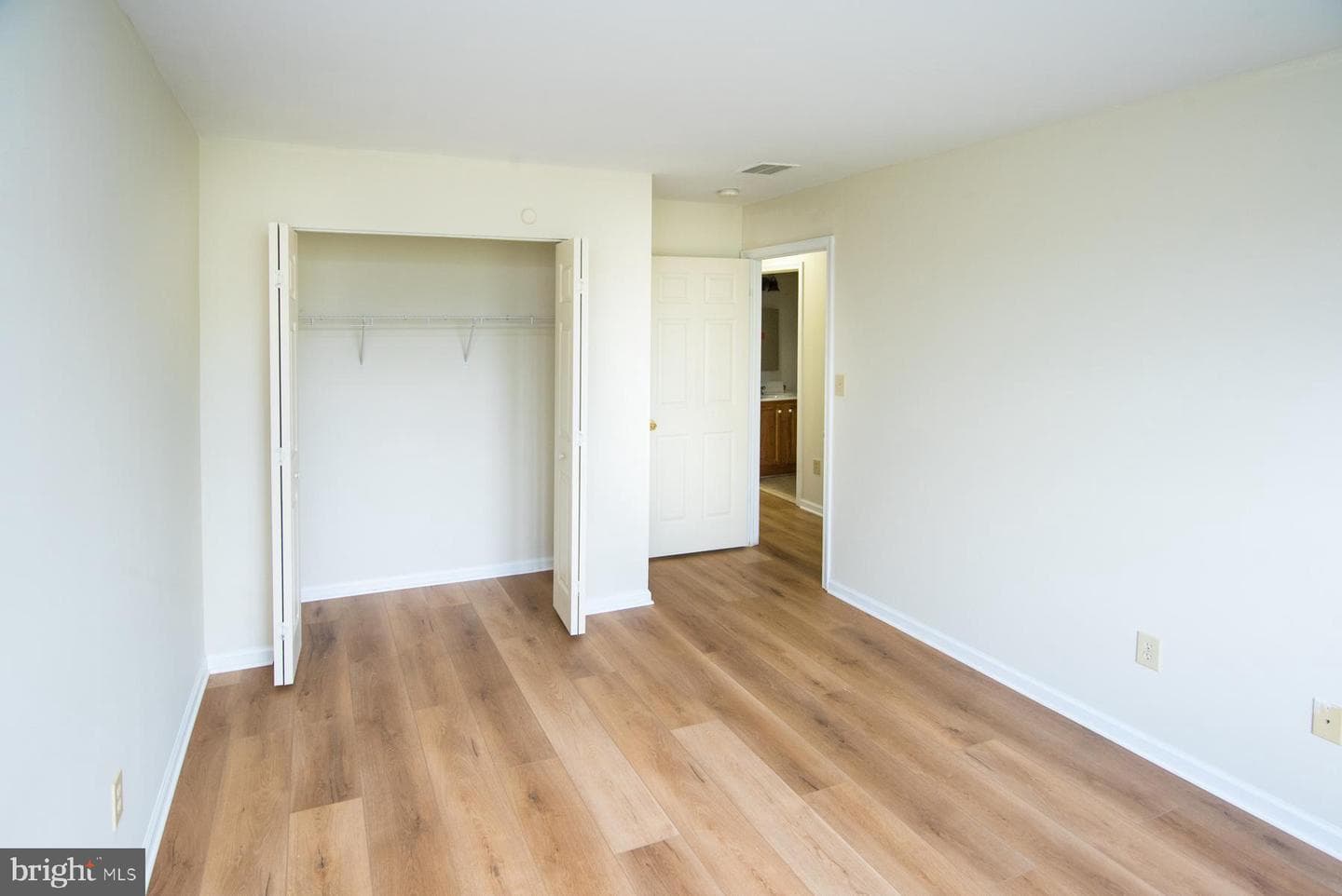 4009 Hoffman Court photo 19