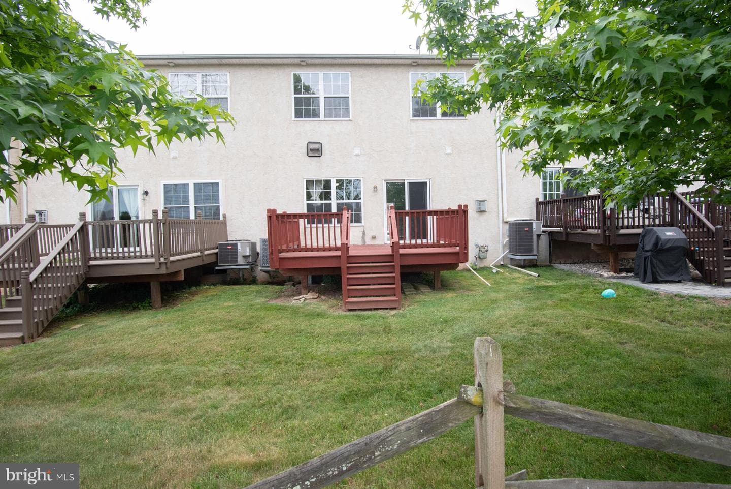 4009 Hoffman Court photo 29
