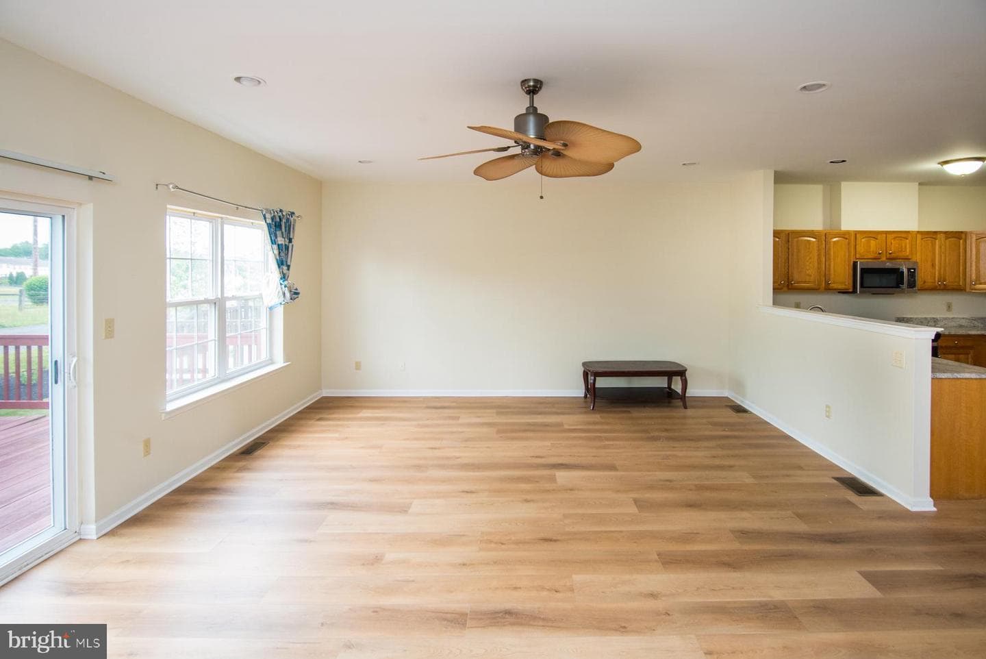 4009 Hoffman Court photo 4