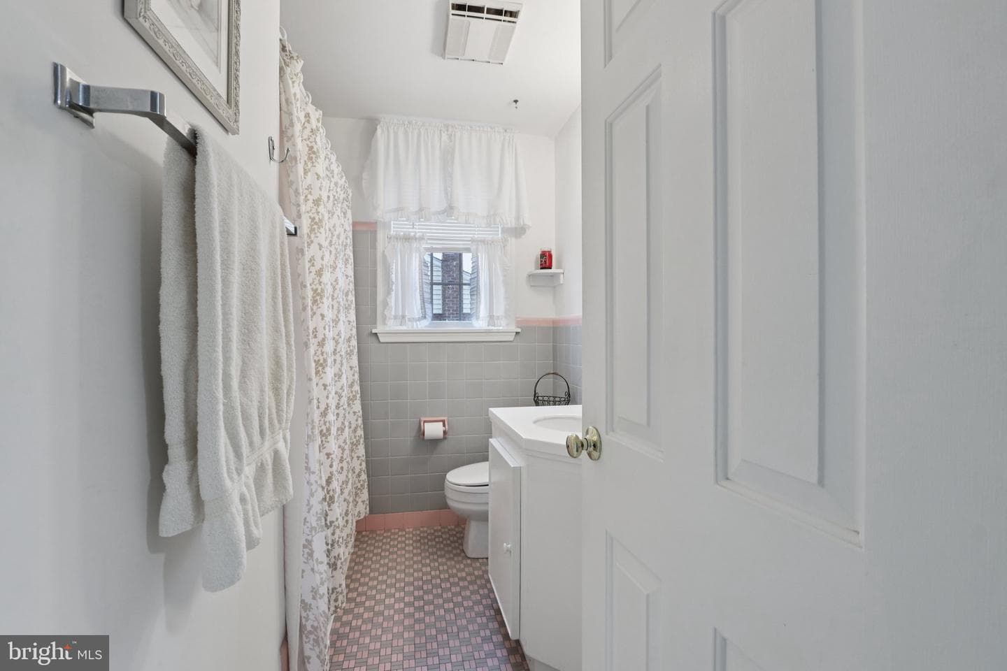 407 Pinecrest Road photo 27