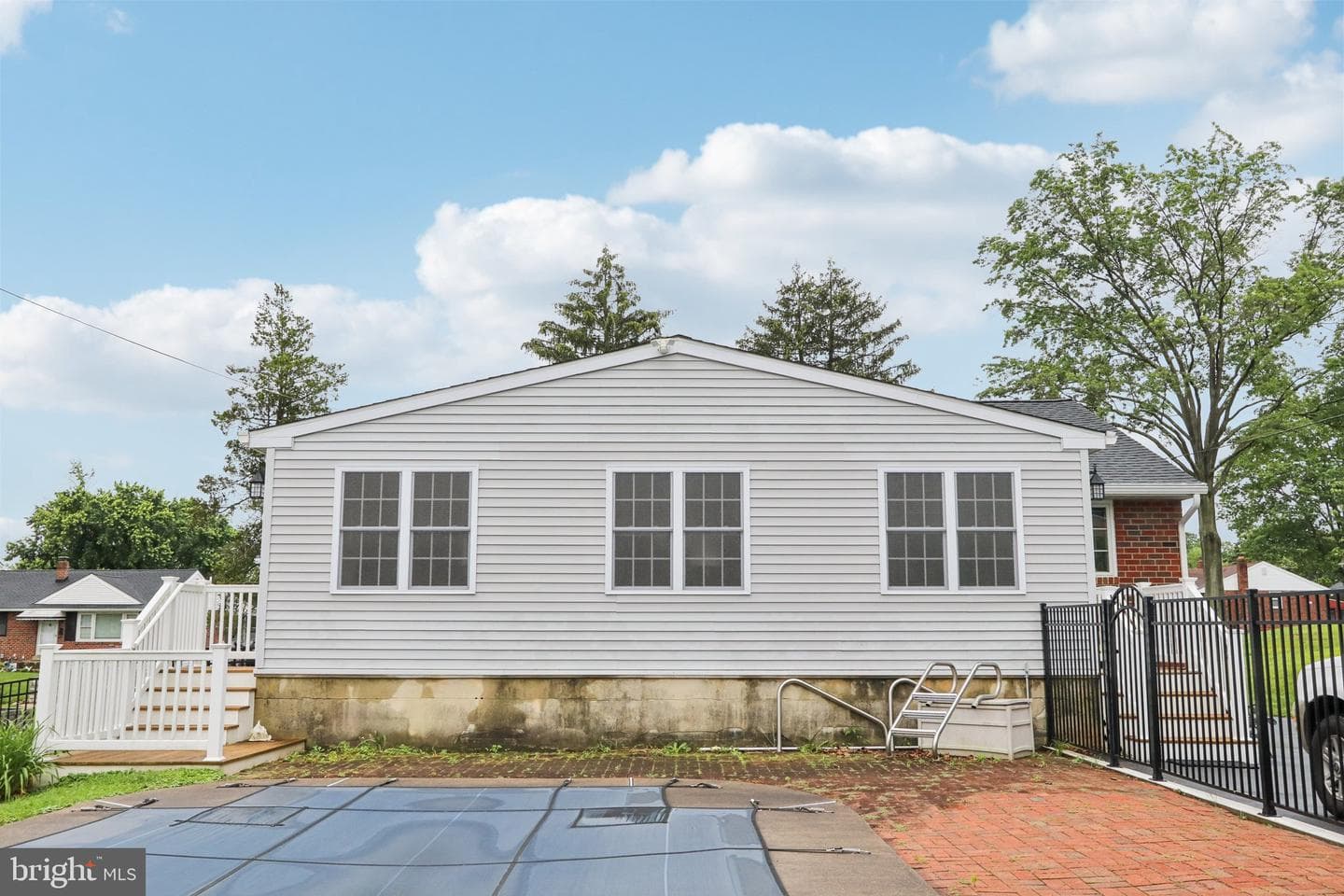 407 Pinecrest Road photo 35