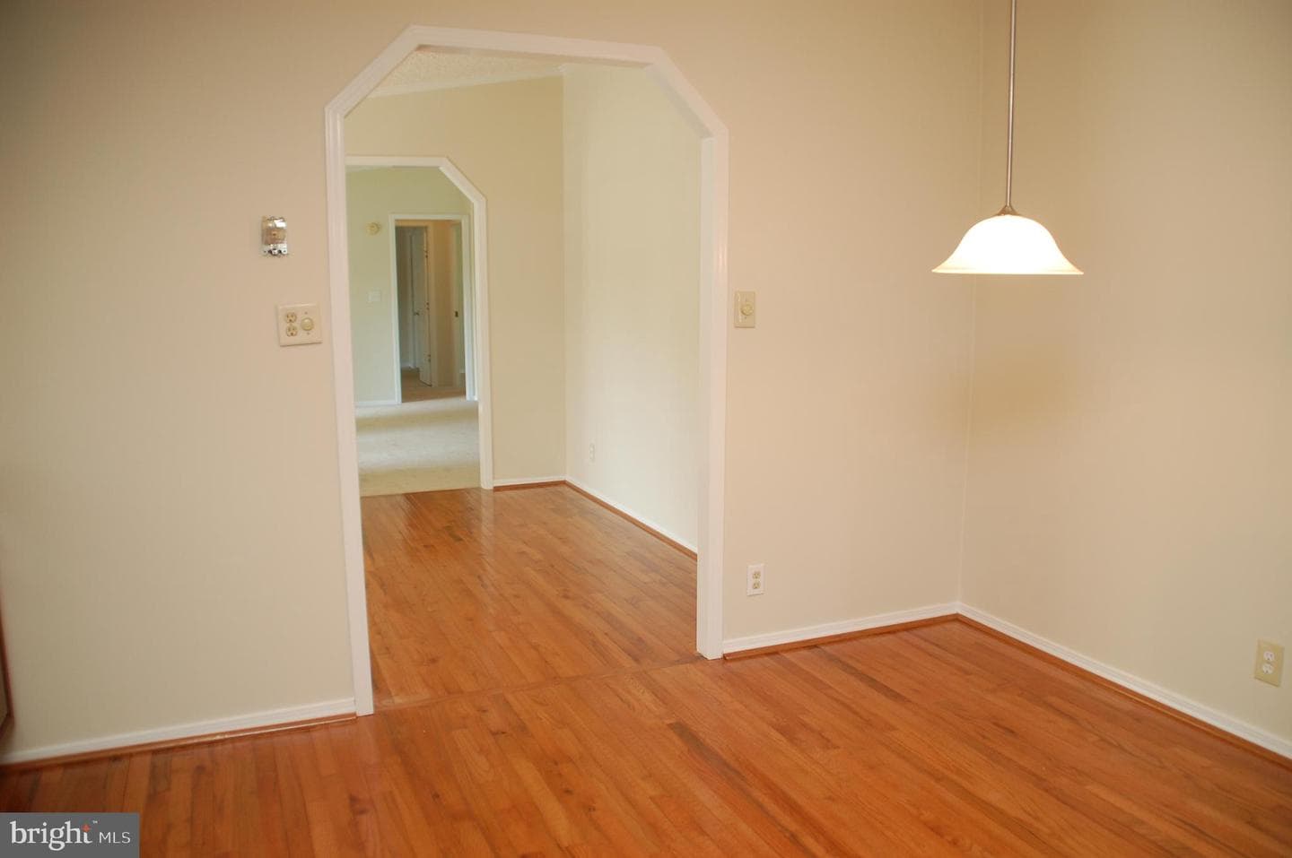 425 Westbury Drive photo 18