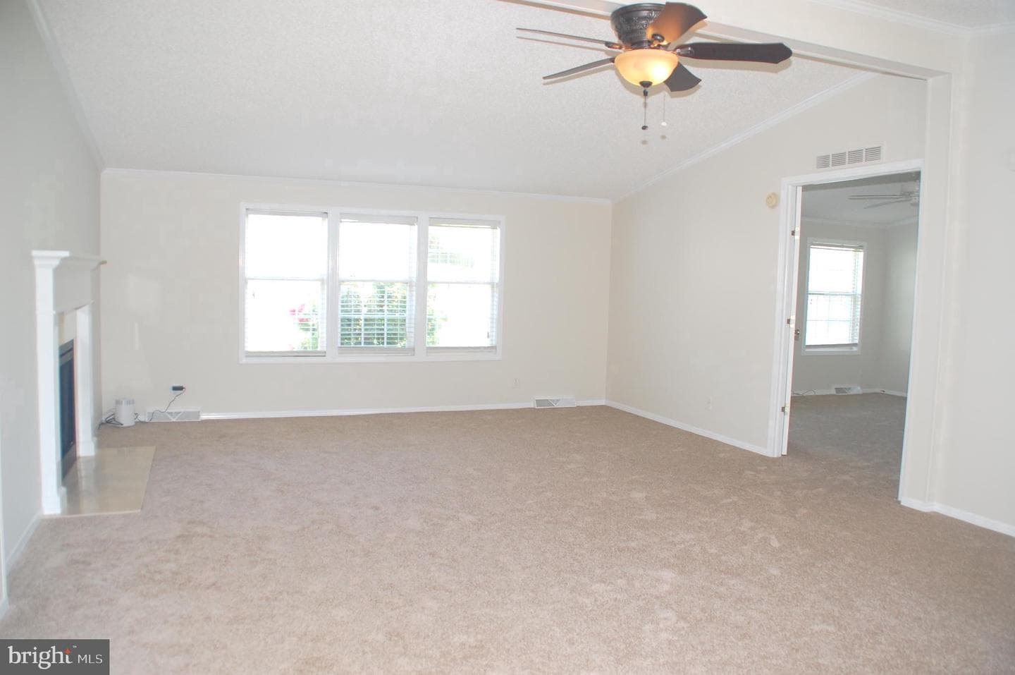 425 Westbury Drive photo 5