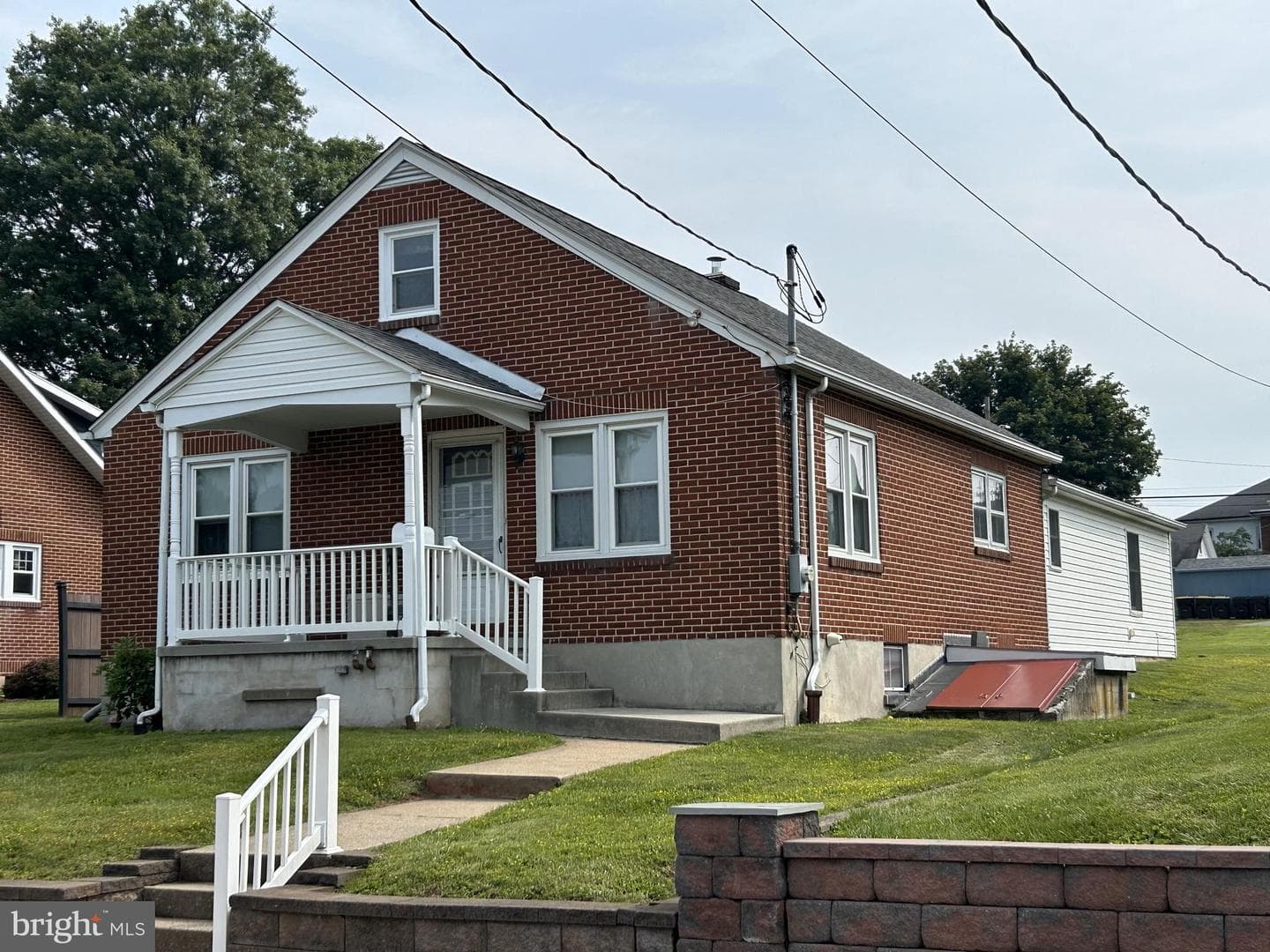 519 Jefferson Street photo 2