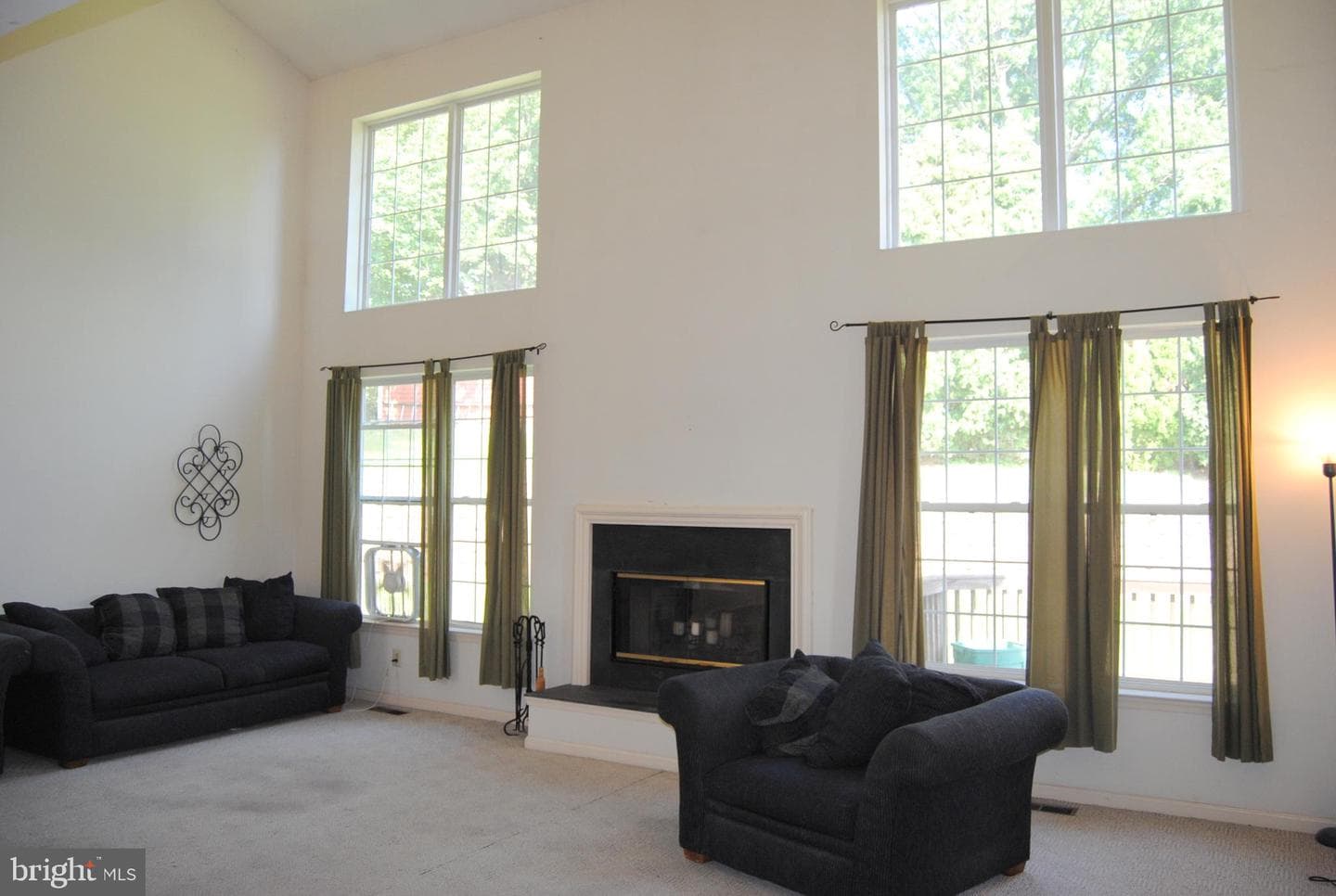 602 Crosshill Road photo 4