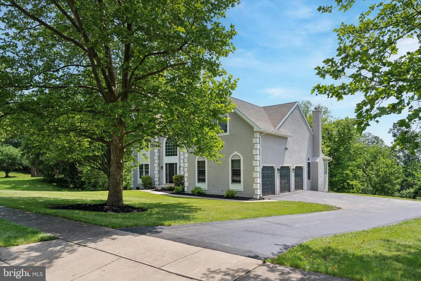 153 Gateshead Way photo 1