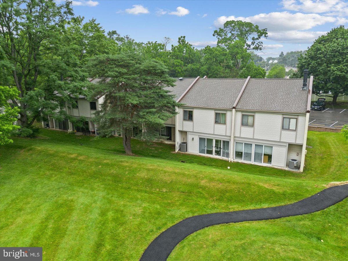 29 Twin Brooks Drive photo 21