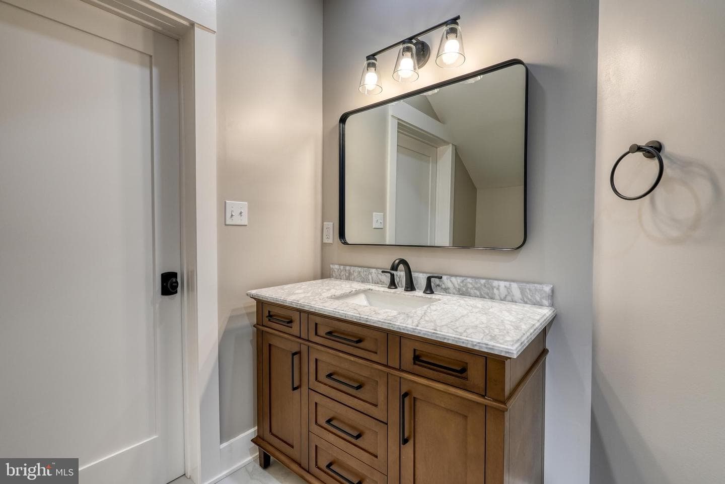 1231 Lower State Road photo 43