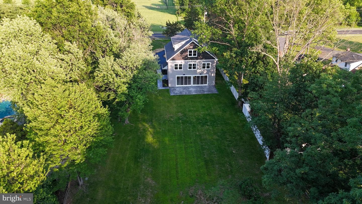 1231 Lower State Road photo 6