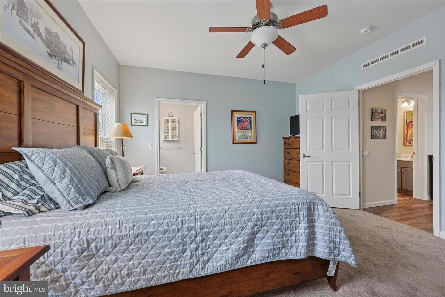 414 Honeysuckle Lane photo 13